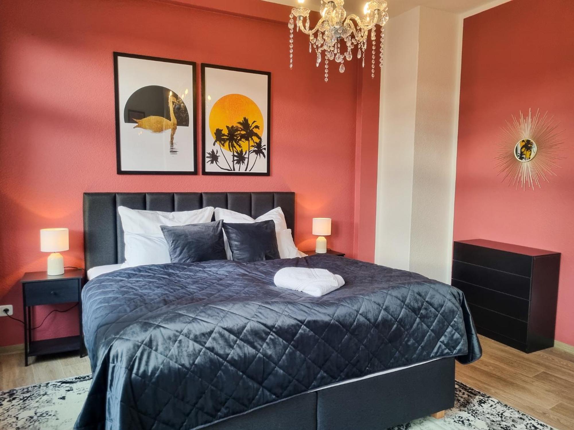 Maremar - Design Maisonette Altstadt - 4 Pers - 57Qm - Luxus Boxspringbett - Kueche - Arbeitsplatz - Privater Parkplatz Greiz Luaran gambar